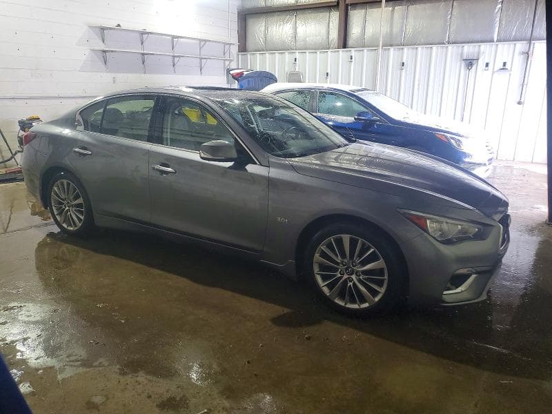 2018 INFINITI Q50 LUXE 4
