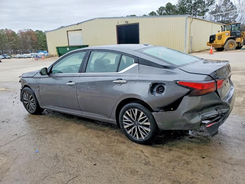 2025 NISSAN ALTIMA SV 2