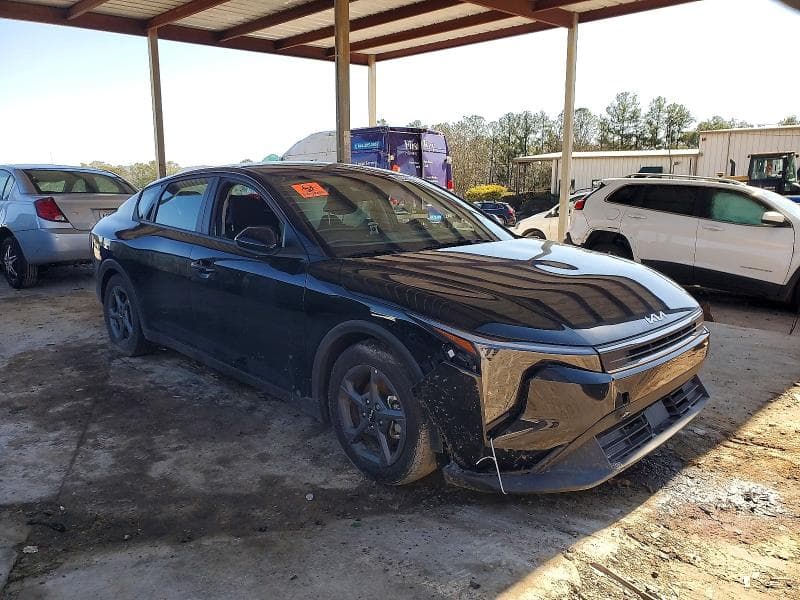 2025 KIA K4 LXS 4