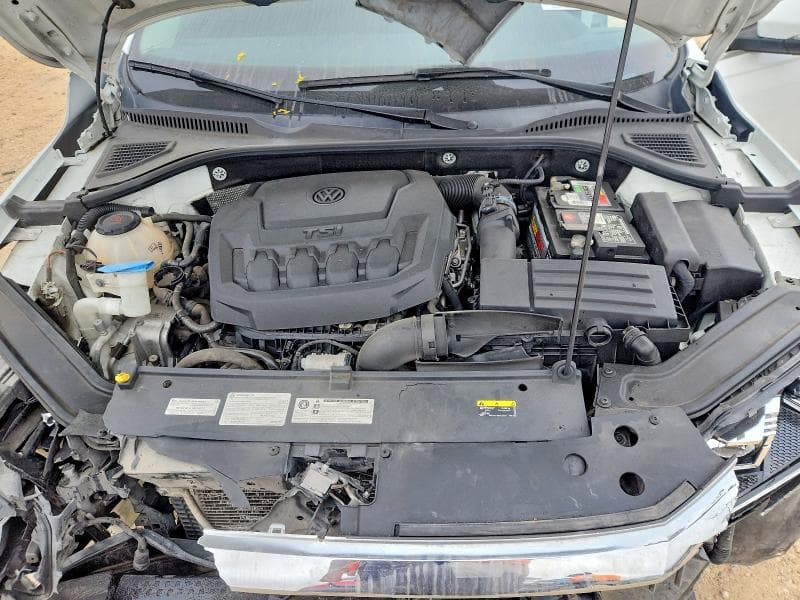 2020 VOLKSWAGEN PASSAT SE 11