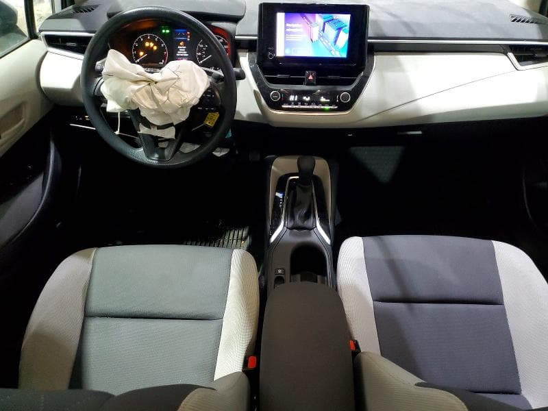 2024 TOYOTA COROLLA LE 8