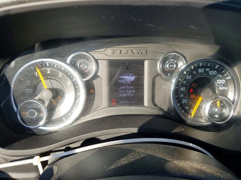 2022 RAM 2500 TRADESMAN 9