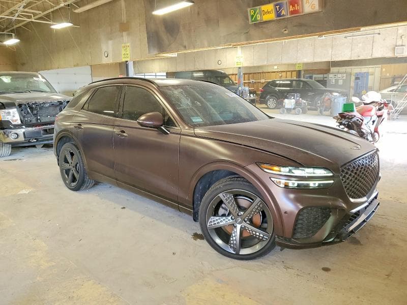 2022 GENESIS GV70 4