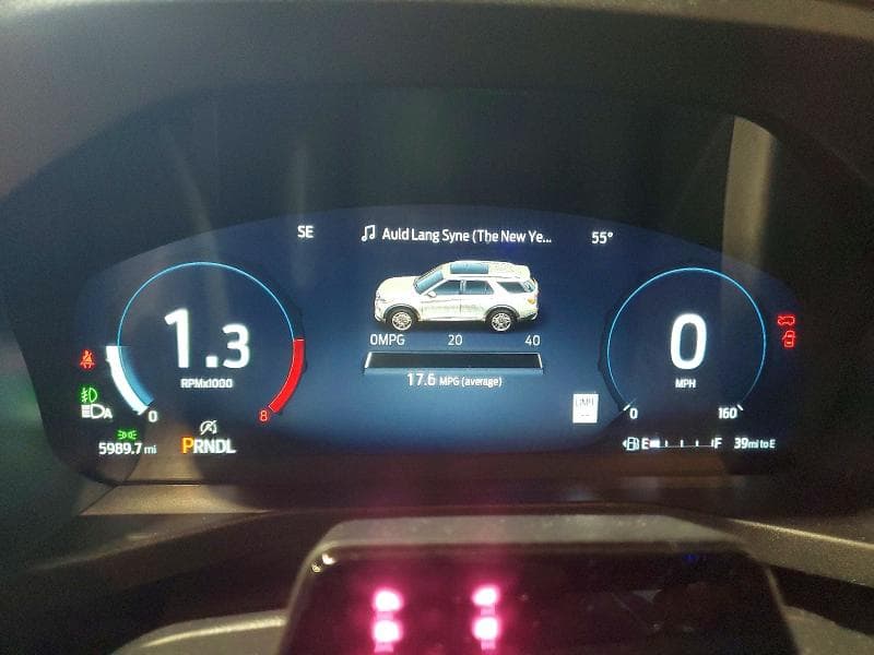 2025 FORD EXPLORER ST-LINE 9