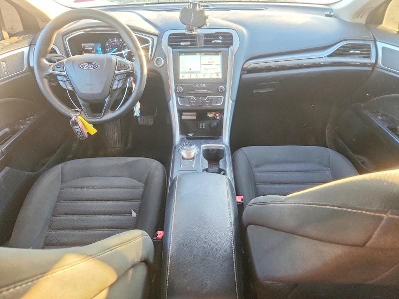 2019 FORD FUSION SE 8