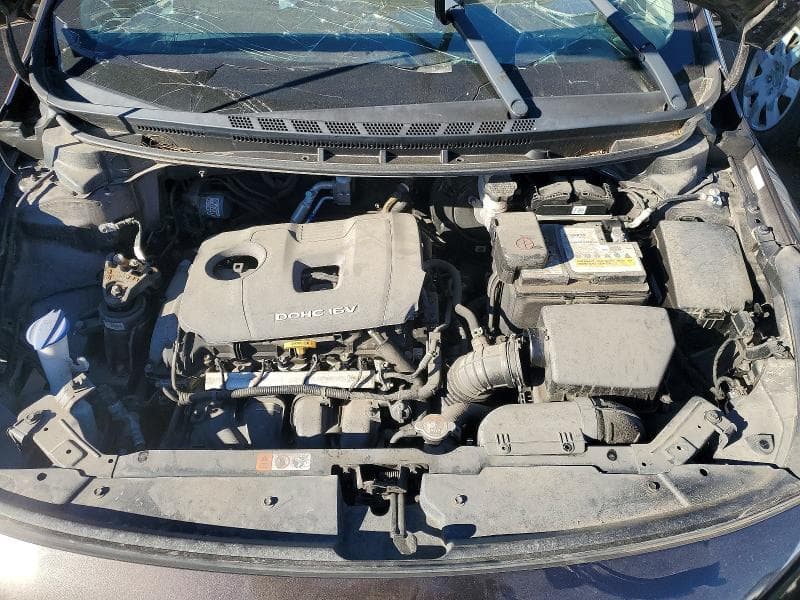 2017 KIA FORTE LX 11