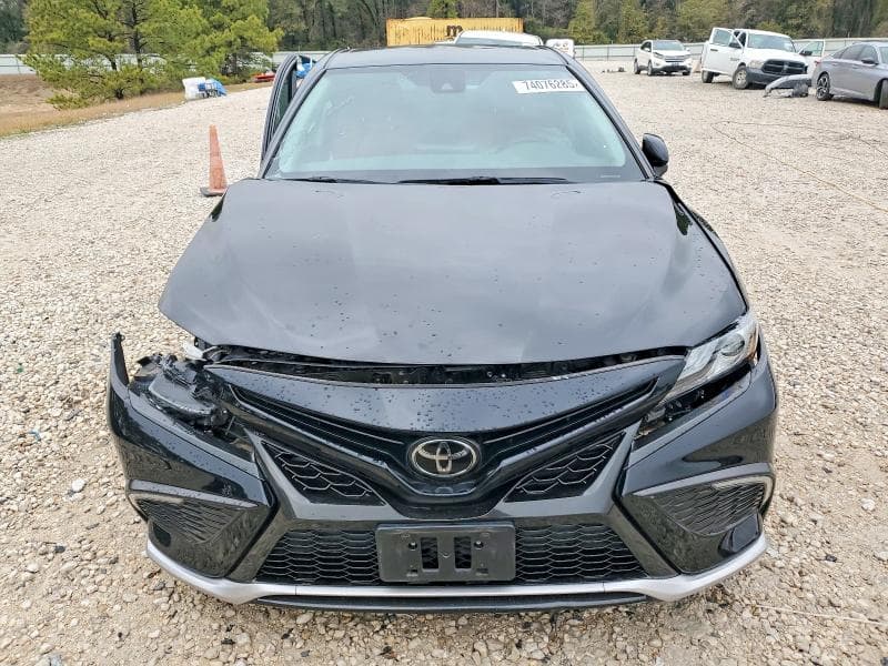 2022 TOYOTA CAMRY XSE 5