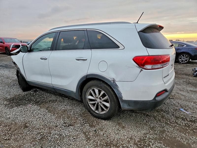 2017 KIA SORENTO LX 2