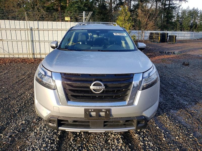 2024 NISSAN PATHFINDER SL 5