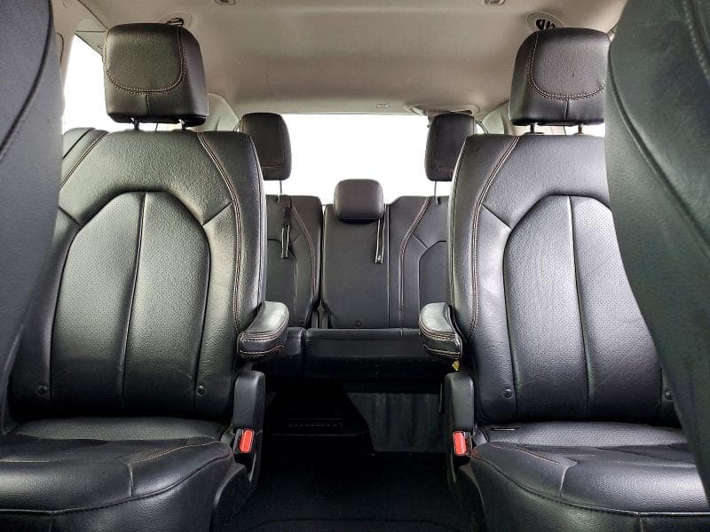 2020 CHRYSLER PACIFICA TOURING L 10