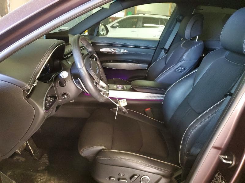 2022 GENESIS GV70 7