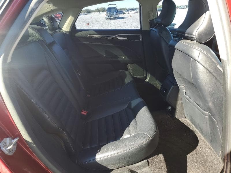 2019 FORD FUSION SEL 10