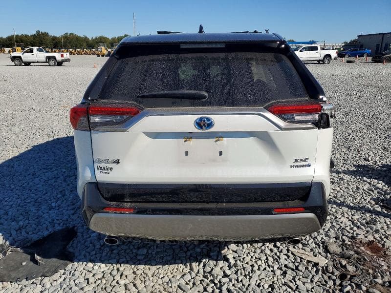 2024 TOYOTA RAV4 XSE 6