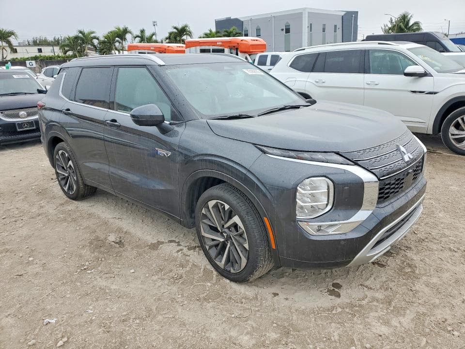 2025 MITSUBISHI OUTLANDER SEL 4