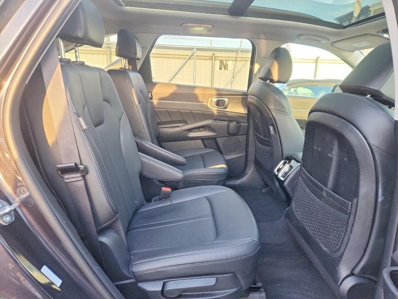 2025 KIA SORENTO X-LINE SX 11