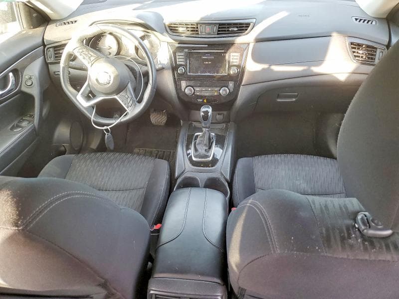 2019 NISSAN ROGUE S 8