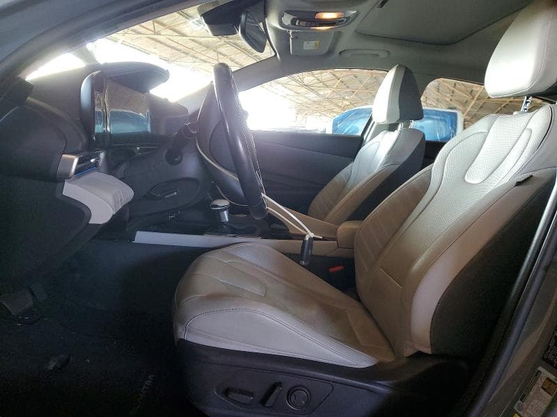 2023 HYUNDAI ELANTRA LIMITED 7