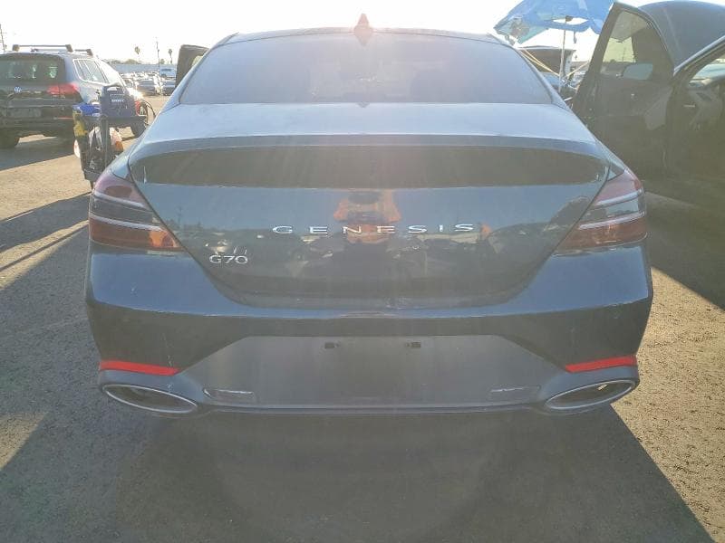 2025 GENESIS G70 BASE 6