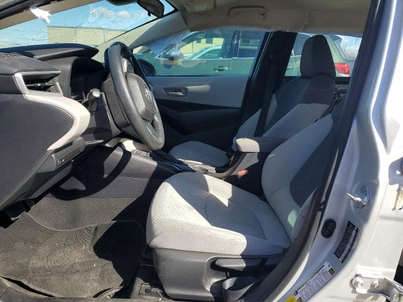2022 TOYOTA COROLLA LE 7