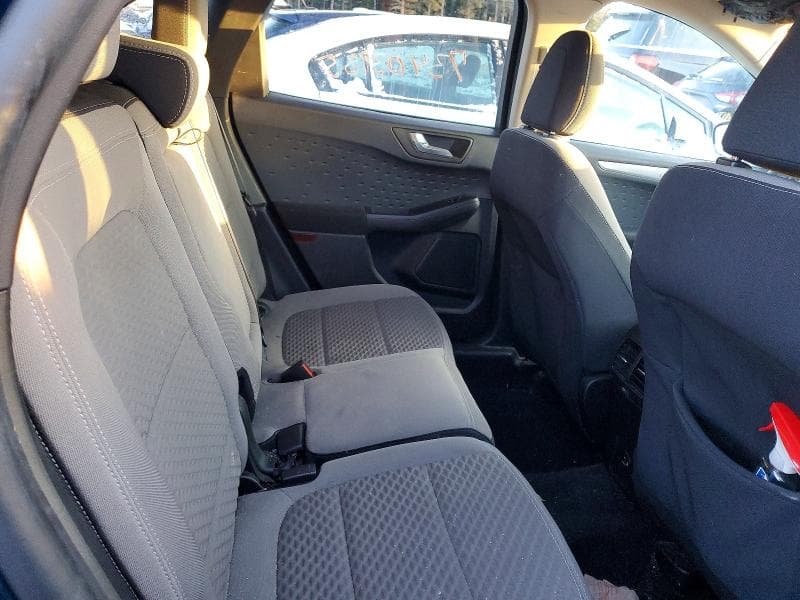 2020 FORD ESCAPE SE 11