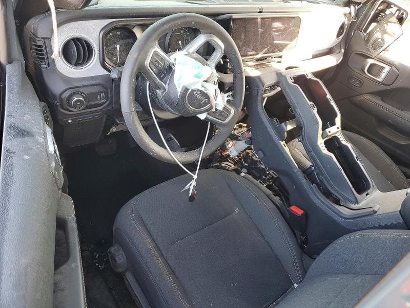 2025 JEEP WRANGLER SAHARA 4XE 8