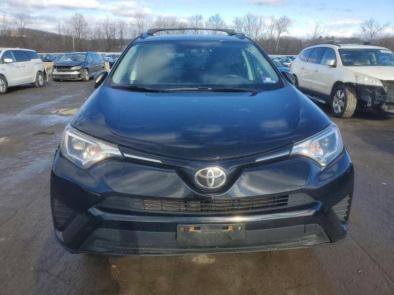 2017 TOYOTA RAV4 LE 5