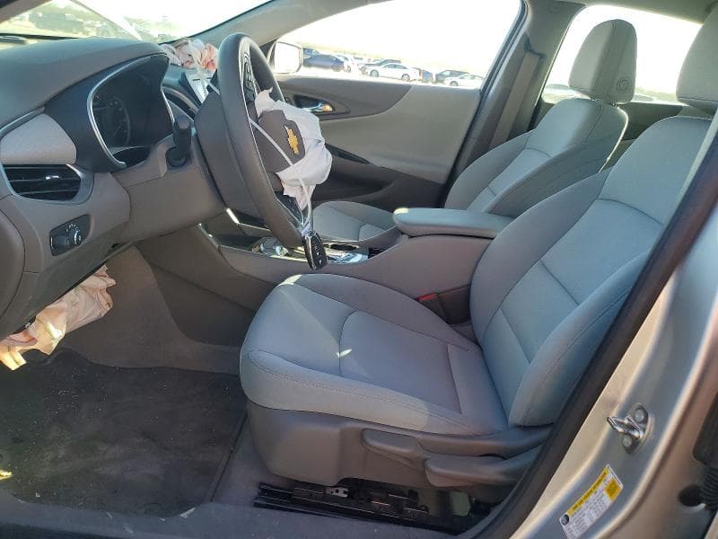 2017 CHEVROLET MALIBU LS 7