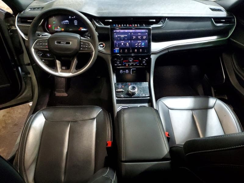 2025 JEEP GRAND CHEROKEE 4XE 8