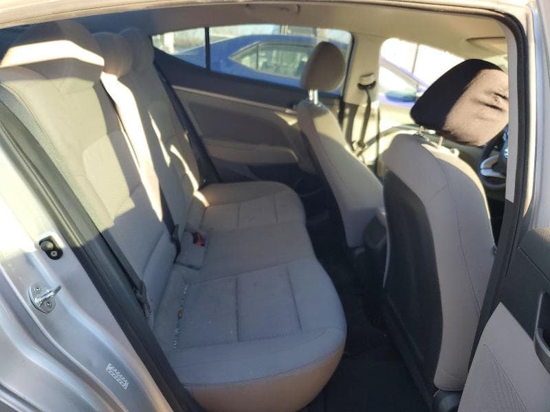 2019 HYUNDAI ELANTRA SEL 10