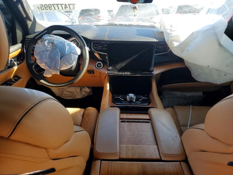 2022 JEEP GRAND WAGONEER SERIES III 8