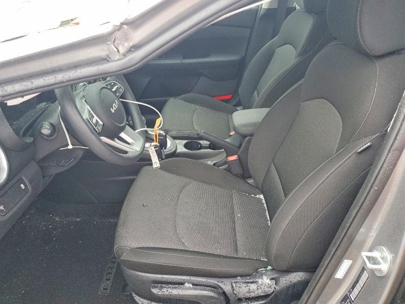 2024 KIA FORTE LX 7