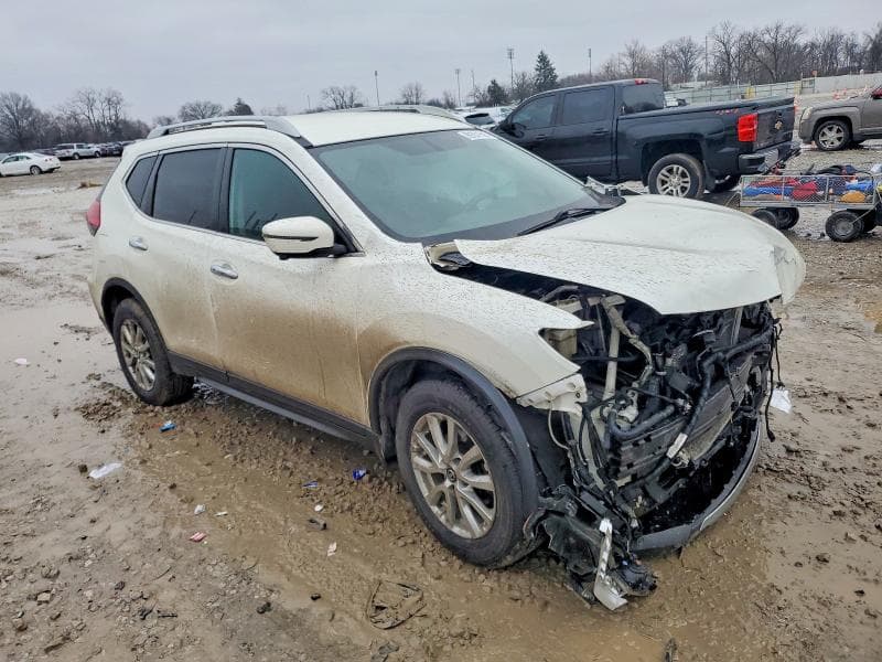 2017 NISSAN ROGUE SV 4