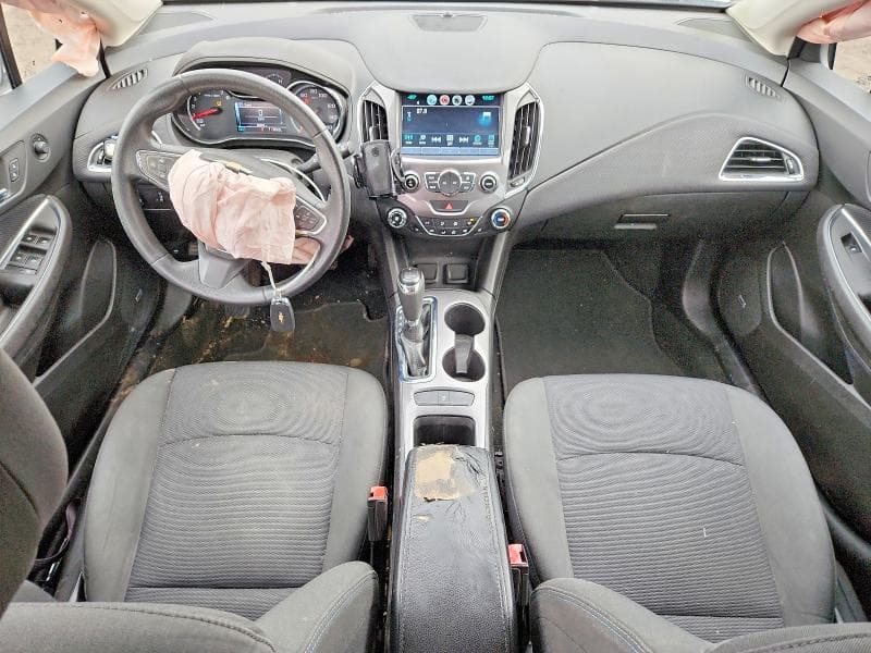 2017 CHEVROLET CRUZE LT 8
