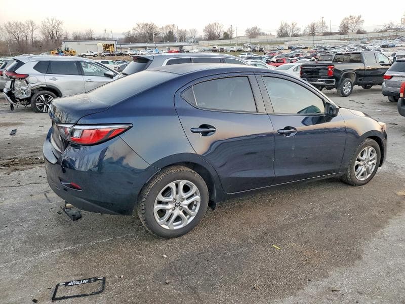 2018 TOYOTA YARIS IA 3