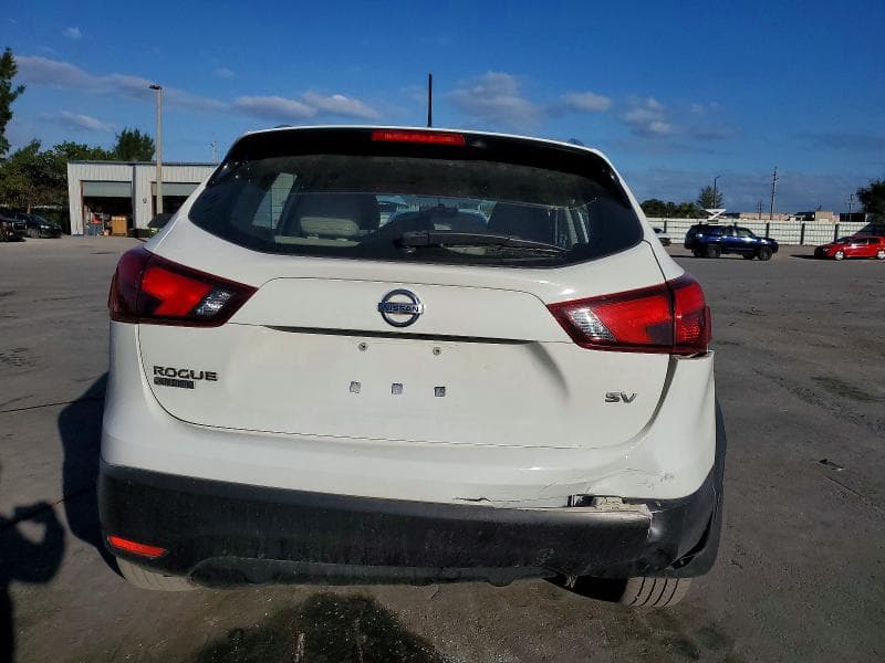 2017 NISSAN ROGUE SPORT S 6