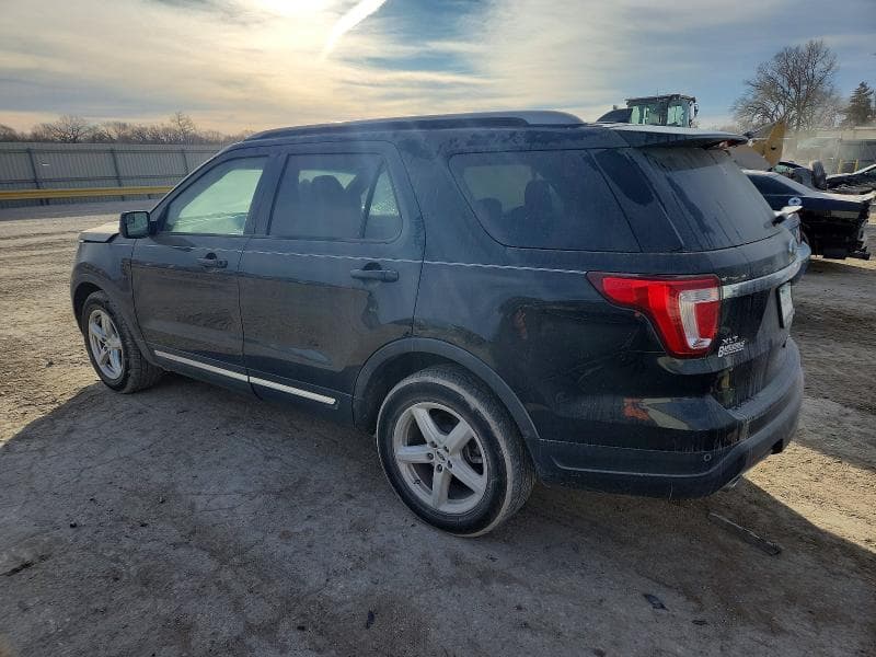 2018 FORD EXPLORER XLT 2