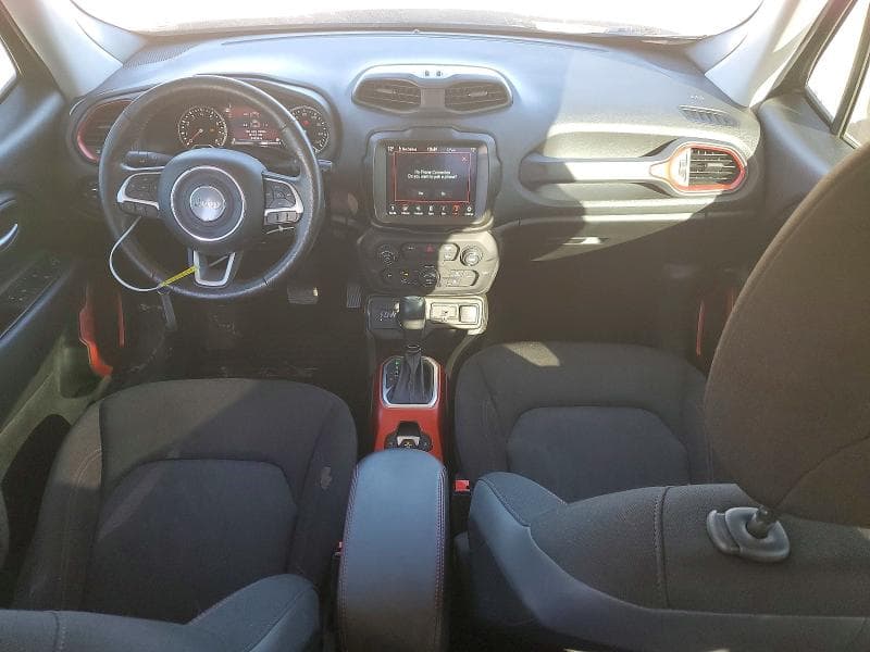 2021 JEEP RENEGADE TRAILHAWK 8