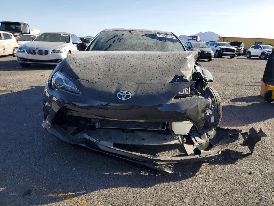 2020 TOYOTA 86 GT 5