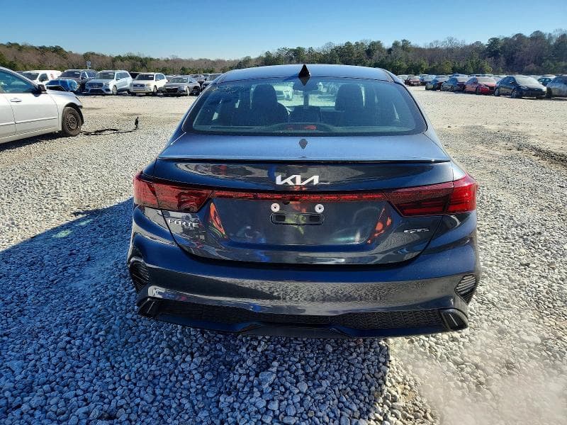2022 KIA FORTE GT LINE 6