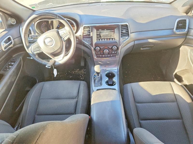 2020 JEEP GRAND CHEROKEE LAREDO 8