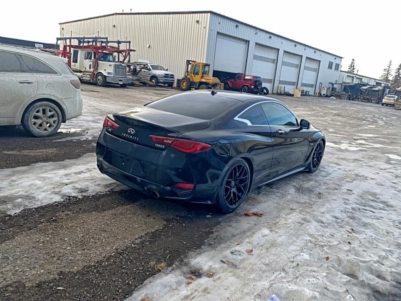 2017 INFINITI Q60 RED SPORT 400 4
