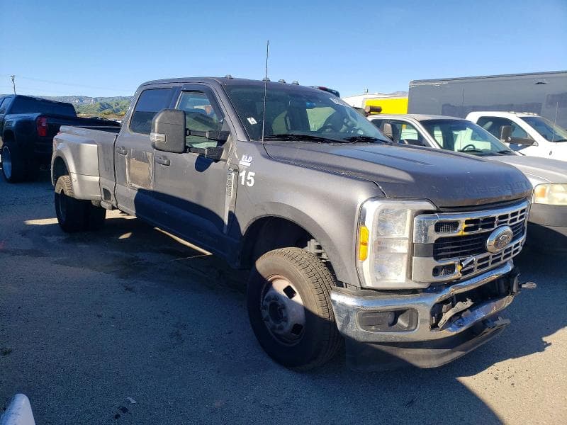 2023 FORD F350 SUPER DUTY 4