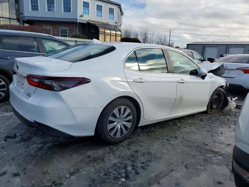 2022 TOYOTA CAMRY HYBRID LE 3