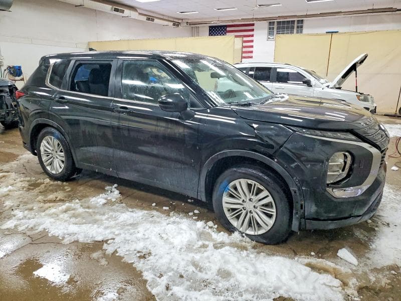 2022 MITSUBISHI OUTLANDER ES 4