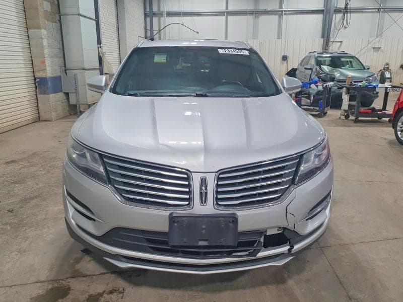 2017 LINCOLN MKC PREMIERE 5