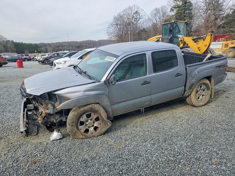 2014 TOYOTA TACOMA