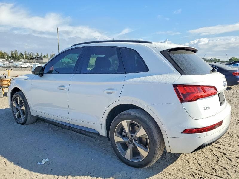 2020 AUDI Q5 PREMIUM 2
