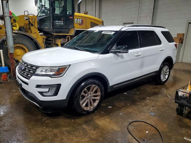 2017 FORD EXPLORER XLT - 1