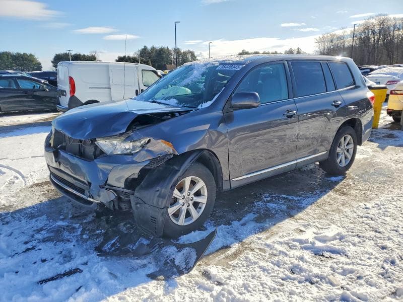 2011 TOYOTA HIGHLANDER