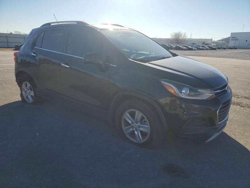 2017 CHEVROLET TRAX 1LT 4